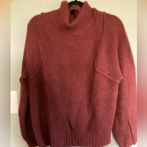 GUC burgundy fine knit sweater